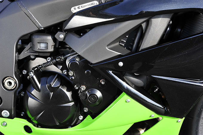 カワサキ Ninja ZX-6Rの画像