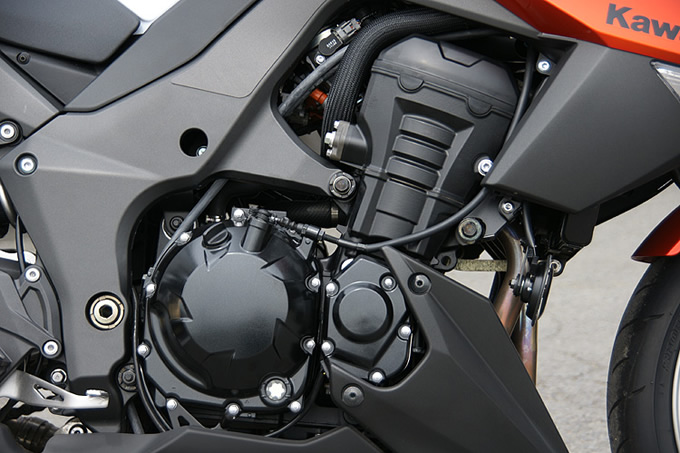 カワサキ Z1000の画像
