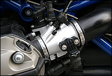 BMW Motorrad HP2 Megamoto 写真