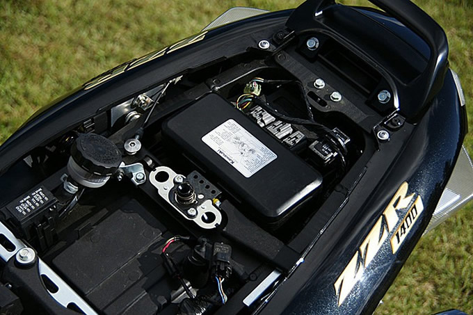 カワサキ ZZR1400 ABSの画像