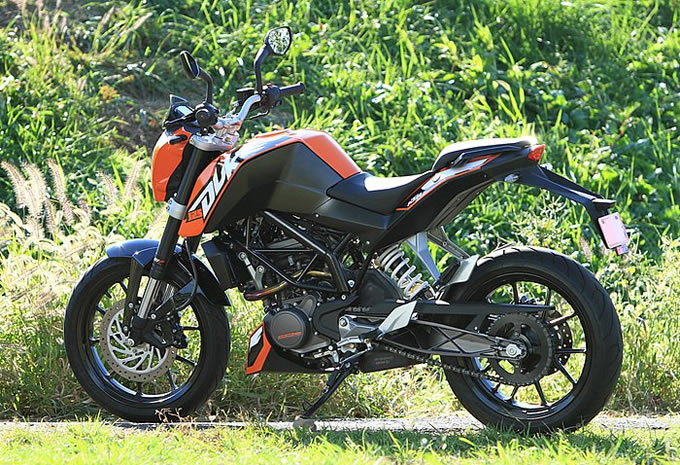 KTM 125 DUKEの画像