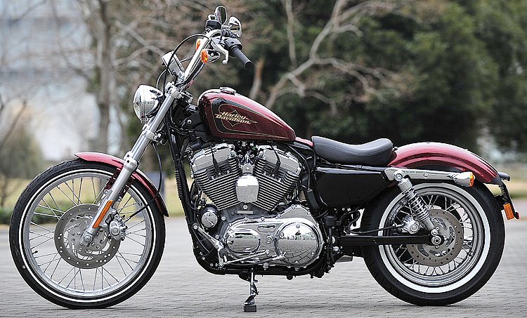 ハーレーダビッドソン XL1200V Seventy-Two – ファクトリーカスタムの ...