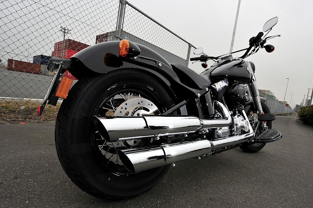 ハーレーダビッドソン FLS Softail Slim