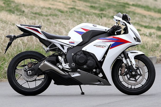 ホンダ CBR1000RR (2012)の画像