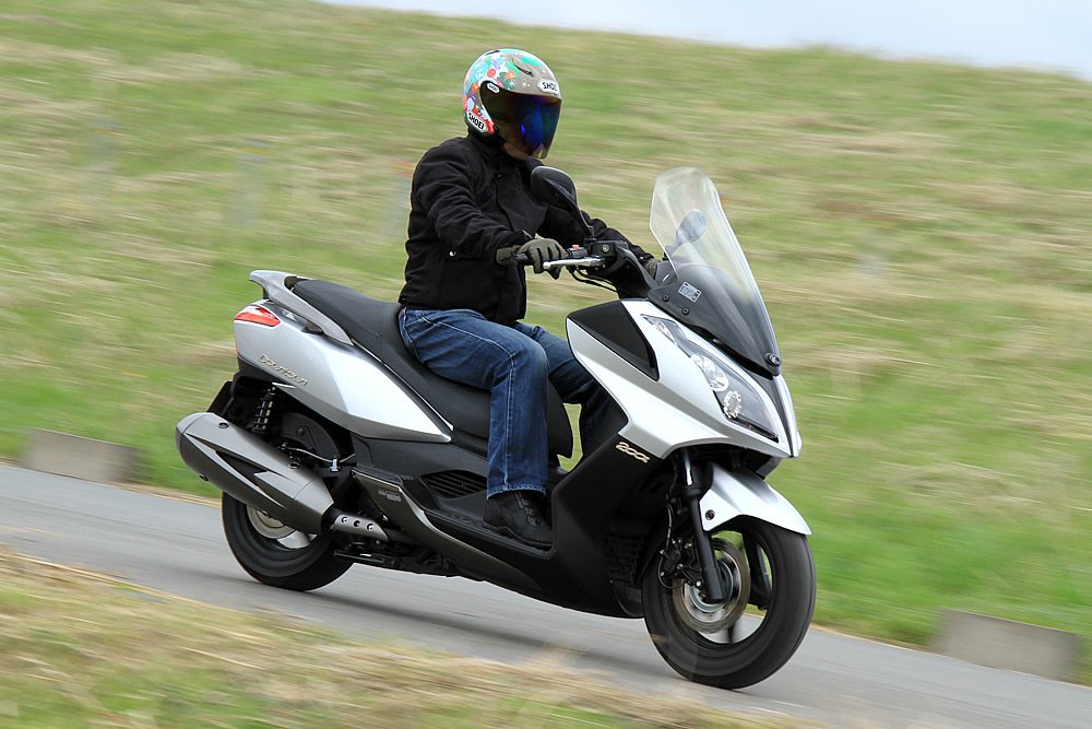 KYMCO ダウンタウン200i