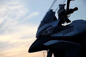 Multistrada 1200 S Touing 写真