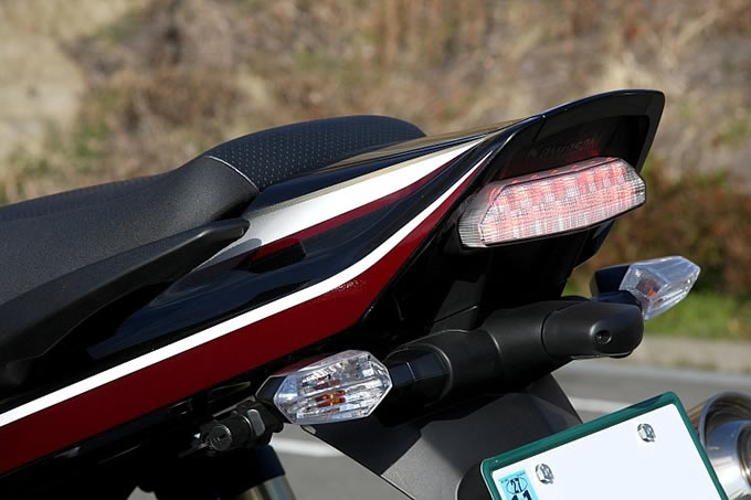 カワサキ ZRX1200 ダエグの画像