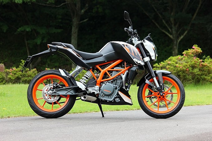 KTM 390 デュークの画像