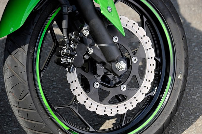 カワサキ ニンジャ 250（2013）の画像