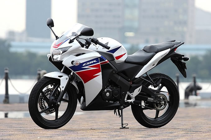 ホンダ CBR125Rの画像