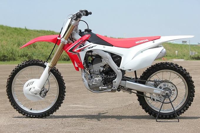 ホンダ CRF250R（2014）の画像