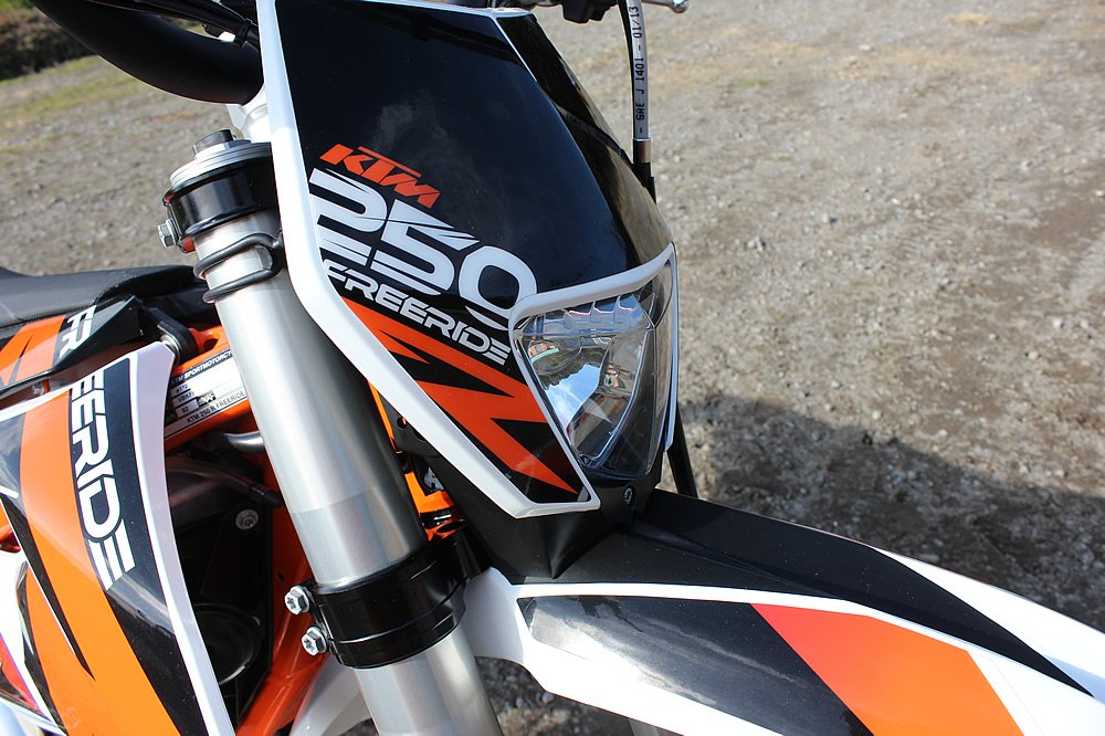 Ktm フリーライド 250 R 野山をトレッキングするバイク 試乗インプレ レビュー オフロードバイクならバイクブロス