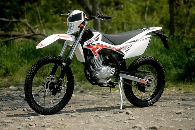 ベータ RR4T 125の画像