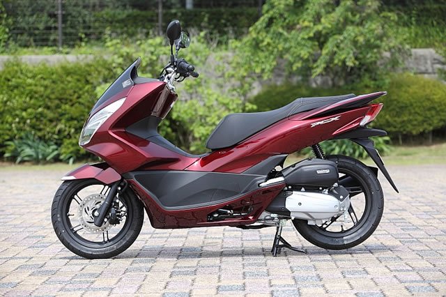 ホンダ PCX（2014）の画像