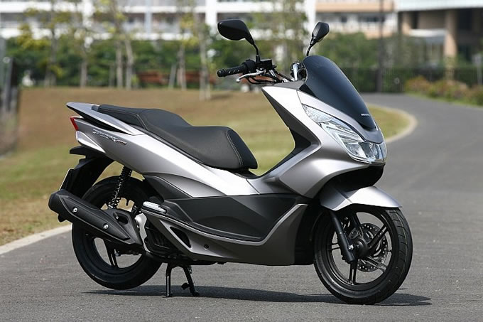 ホンダ PCX150の画像