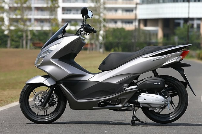 ホンダ PCX150の画像