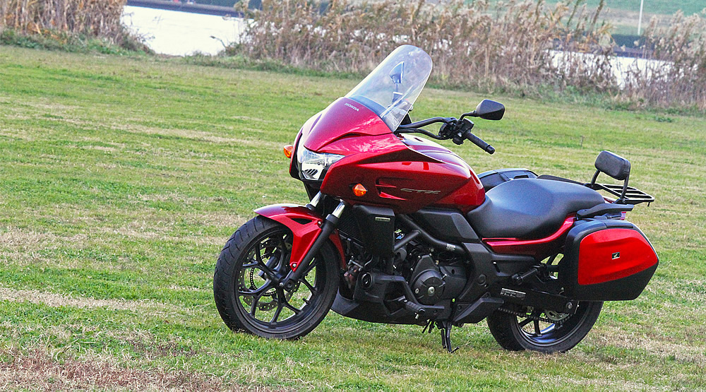 ホンダ CTX700 デュアル・クラッチ・トランスミッション