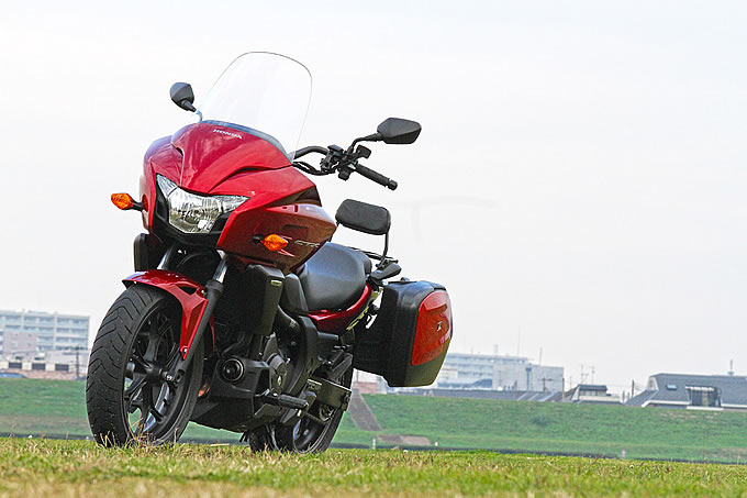 ホンダ CTX700 デュアル・クラッチ・トランスミッションの画像