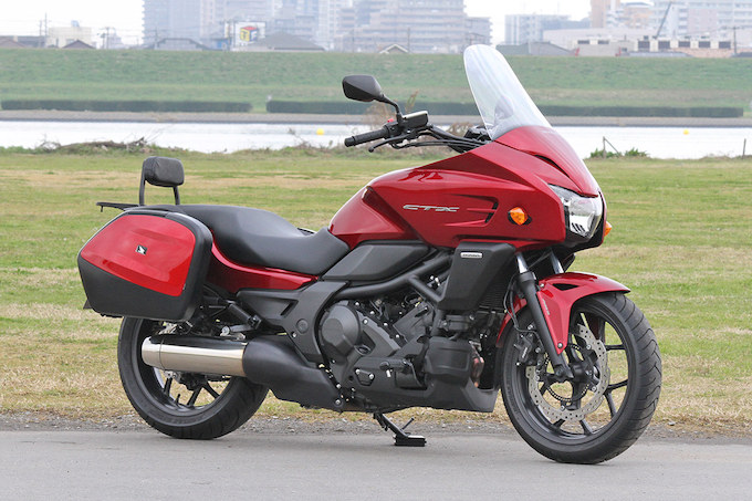 ホンダ CTX700 デュアル・クラッチ・トランスミッションの画像