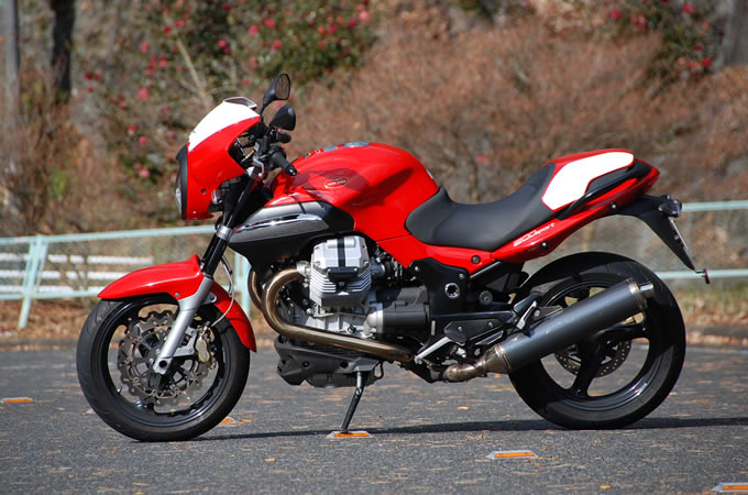 モトグッツィ 1200Sportの画像