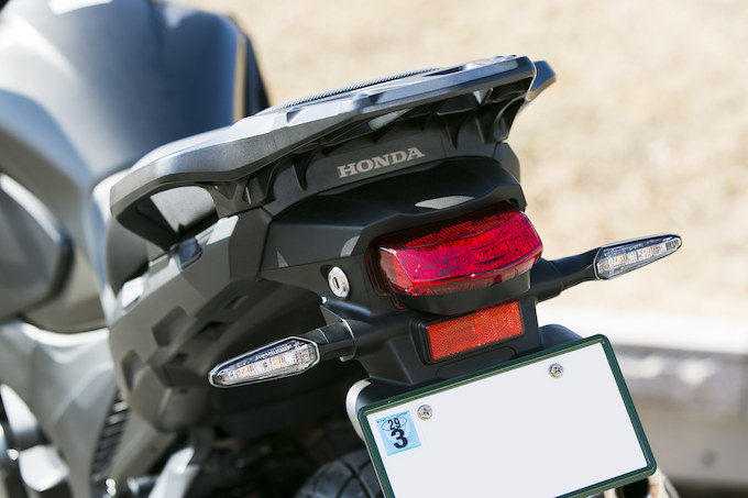 ホンダ VFR1200X デュアル・クラッチ・トランスミッションの画像