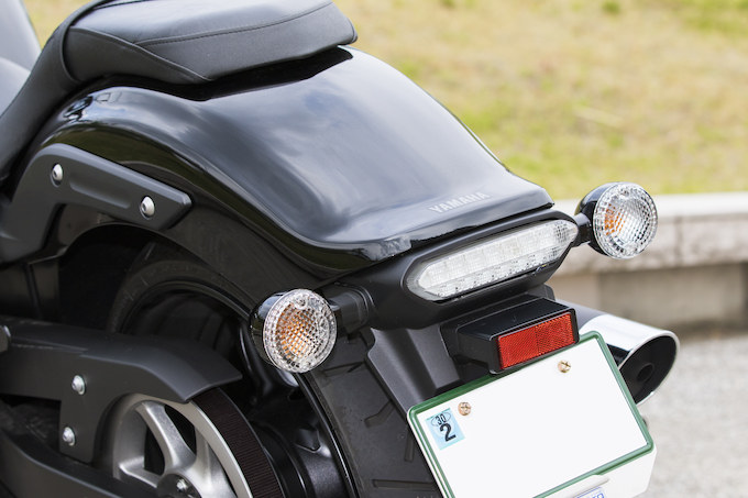 ヤマハ XVS1300CUの画像