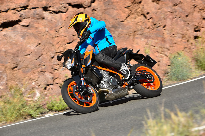 KTM 690 DUKE（2016）の試乗インプレッション