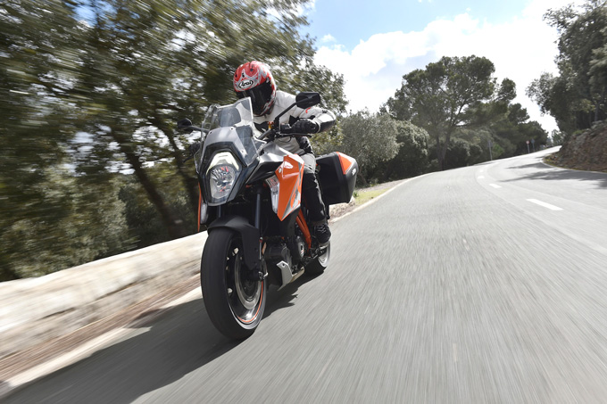 KTM KTM 1290 SUPER DUKE GTの試乗インプレッション