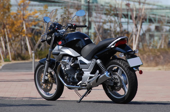 モトグッツィ Breva750 の画像
