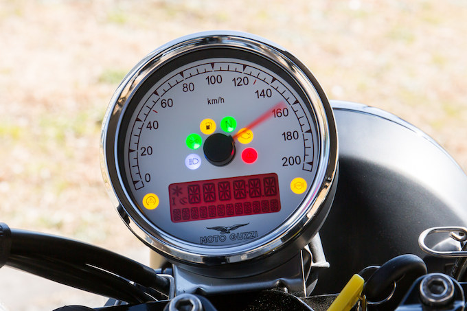 モトグッツィ V9 ローマーの試乗インプレッション