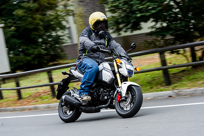 ホンダ グロム 16 125ccスポーツモデル人気を牽引する本格的ネイキッド 試乗インプレ レビュー 原付 ミニバイクならバイクブロス