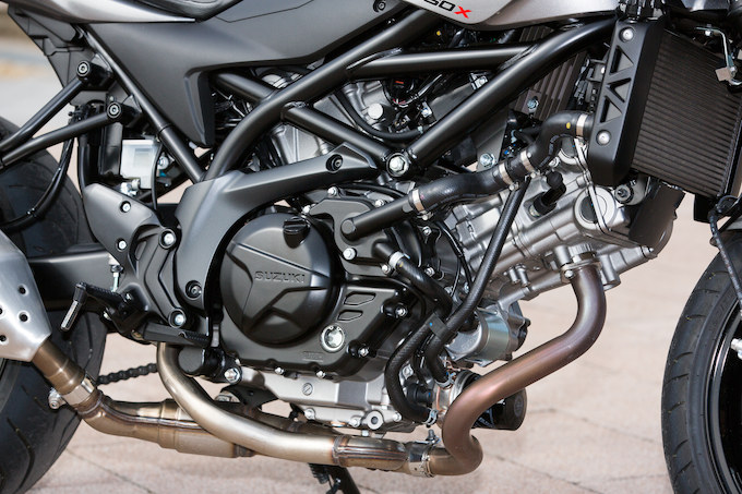 スズキ SV650X ABSの試乗インプレッション