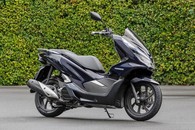 ホンダ　PCX HYBRIDの試乗インプレッション