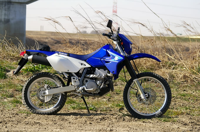 スズキ DR-Z400S の画像