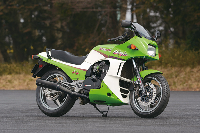 カワサキ GPZ900Rの試乗インプレッション