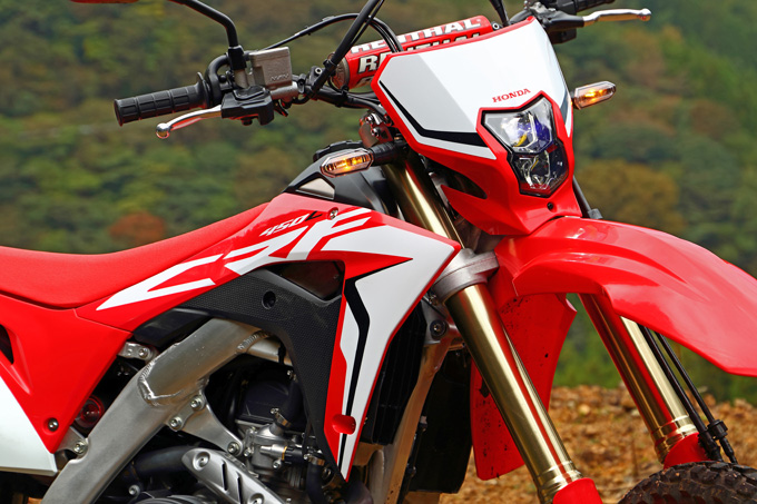 ホンダ Crf450l試乗記事 気負わずに乗れる扱いやすさを身につけたレーサー直系モデル 試乗インプレ レビュー オフロードバイクならバイクブロス