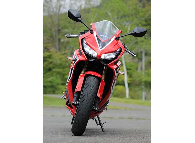 【ホンダ CBR650R試乗記事】 FからRに進化した、CBRシリーズの中軸の画像の試乗インプレッション