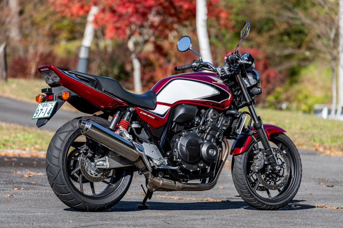 ホンダ Cb400 Sf 試乗記事 日本が世界に誇るベーシックモーターサイクル 試乗インプレ レビュー バイクブロス