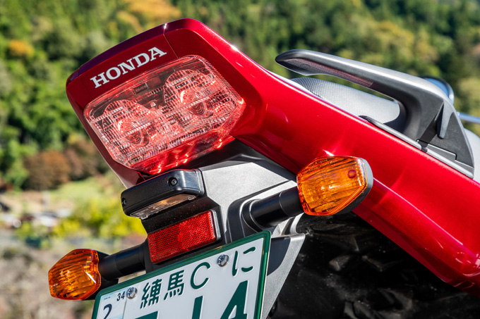 【ホンダ CB400 SF 試乗記事】日本が世界に誇るベーシックモーターサイクルの画像