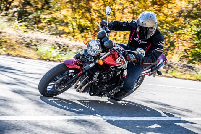 ホンダ Cb400 Sf 試乗記事 日本が世界に誇るベーシックモーターサイクル 試乗インプレ レビュー バイクブロス