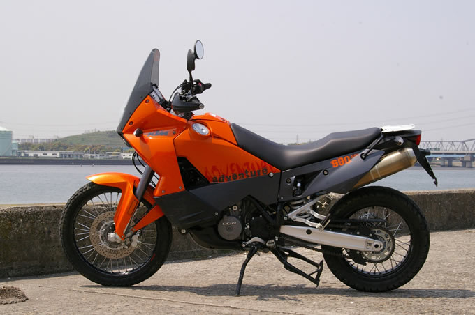 KTM 990ADVENTUREの画像