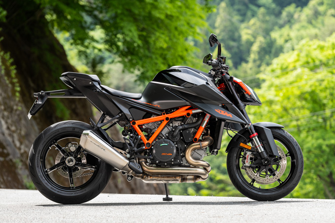 【KTM 1290スーパーデュークR 試乗記】 第3世代に進化した、KTM製オンロードスポーツの旗艦の08画像