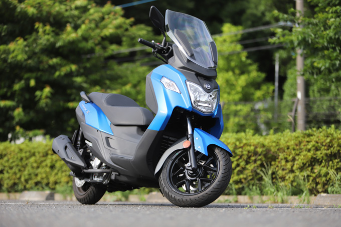 【SYM JOYMAX Z 250 試乗記】税込50万円を切る圧巻のコストパフォーマンス！走りと装備の基本をきっちりと押さえた250ccスクーターの03画像