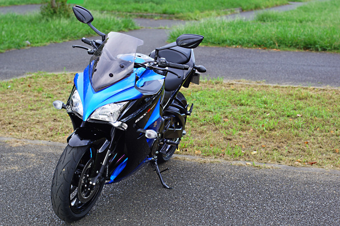 【スズキ GSX-S1000F 試乗記】これ一台ですべてをまかなえる、ある種の”アガリ”バイクの06画像