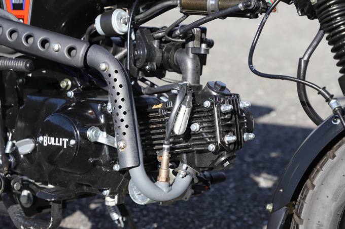 【ブリット ヘリテイジ50 試乗記】バイクの楽しみ方の原点を知るベルギー発の50ccレジャーマシンの画像