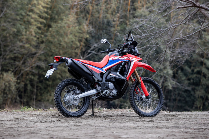 【ホンダ CRF250RALLY 試乗記】2年連続ダカールラリーを制したCRFの血脈を受け継ぐ新生CRF250RALLYは航続距離を大幅に拡大の06画像