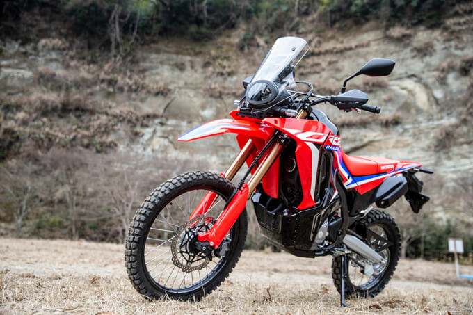 ホンダ CRF250RALLY 試乗記】2年連続ダカールラリーを制したCRFの血脈