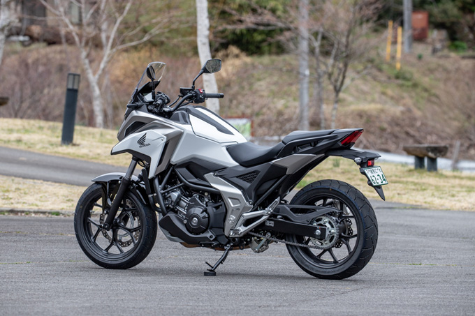 【ホンダ NC750X DCT 試乗記】的を射たフルモデルチェンジで、ホンダの底力を痛感！の04画像