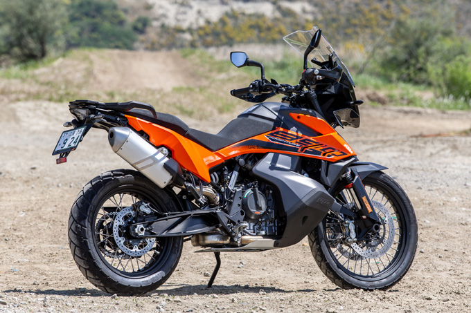 【KTM 890 ADVENTURE 試乗記】ストレスフリーなミドルアドベンチャー、ここに誕生！の04画像