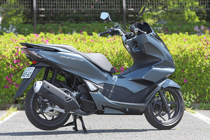 【ホンダ PCX160 試乗記】人気の軽2輪スクーターがフルモデルチェンジ！排気量アップ＆各部がさらに進化して登場の02画像